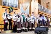 Festivalul “Colinde, colinde” - o frumoasă tradiţie de Crăciun sub egida Edelweiss