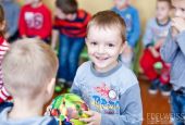 La 50 de ani de la înfiinţare, Grădiniţa nr. 7 din Floreşti a primit un cadou din partea Edelweiss