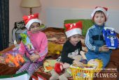 Fundaţia Edelweiss a adus bucurie în casele familiilor Mititelu şi Popa
