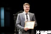 Un tânăr pianist talentat, susţinut de Edelweiss