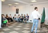 Un nou curs pentru elevii Şcolii Ambasadorilor Edelweiss