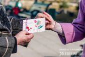 Mărţişoare şi zâmbete, din partea echipei Edelweiss, pentru oamenii din Chişinău